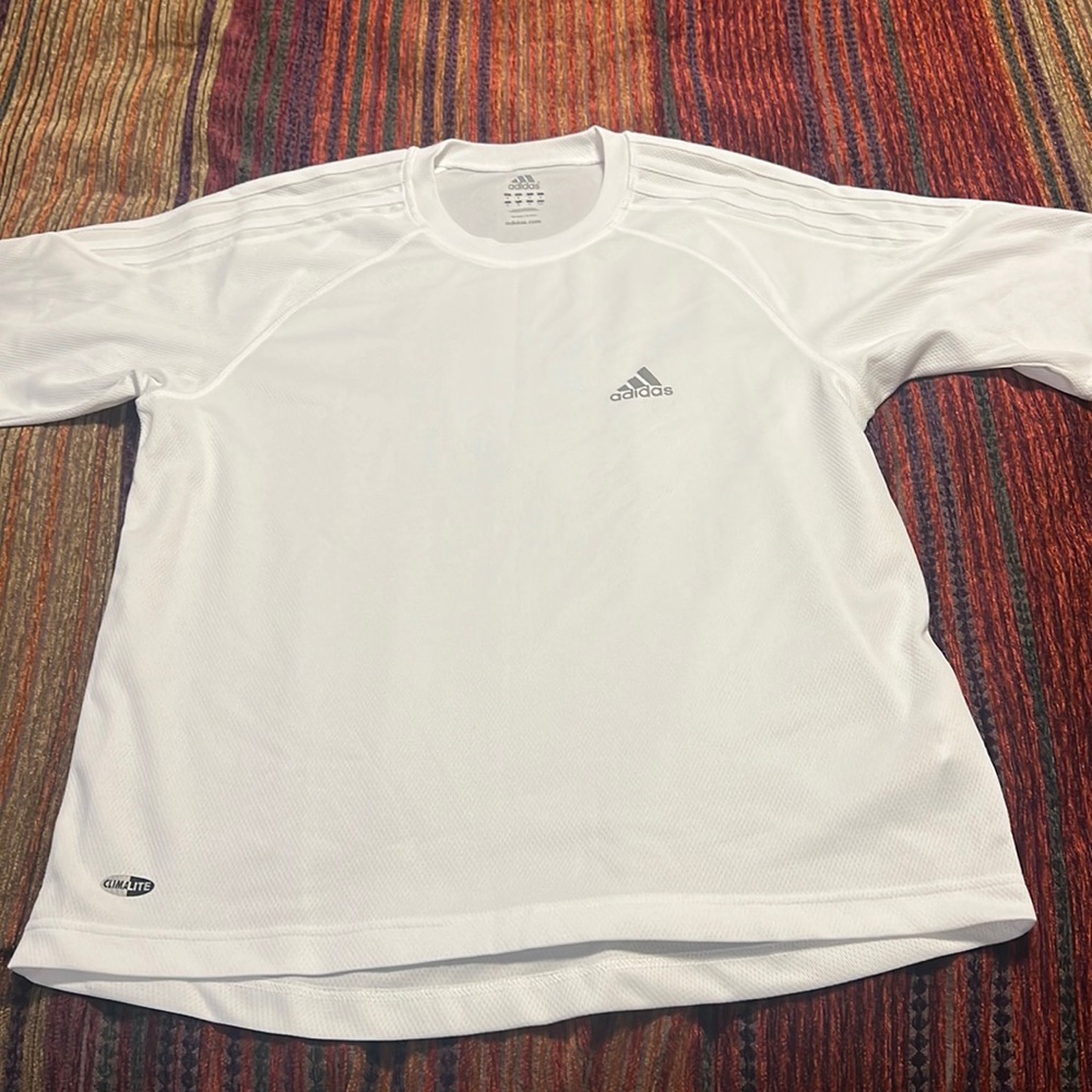 Brand New Adidas Men’s Medium, Climate shirt